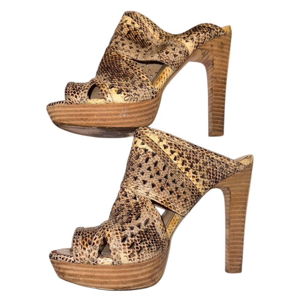 BCBGMAXAZRIA Galinac Python Peep Toe Mules/Slides Heels Platforms Pumps - Size 8 - Picture 5 of 11